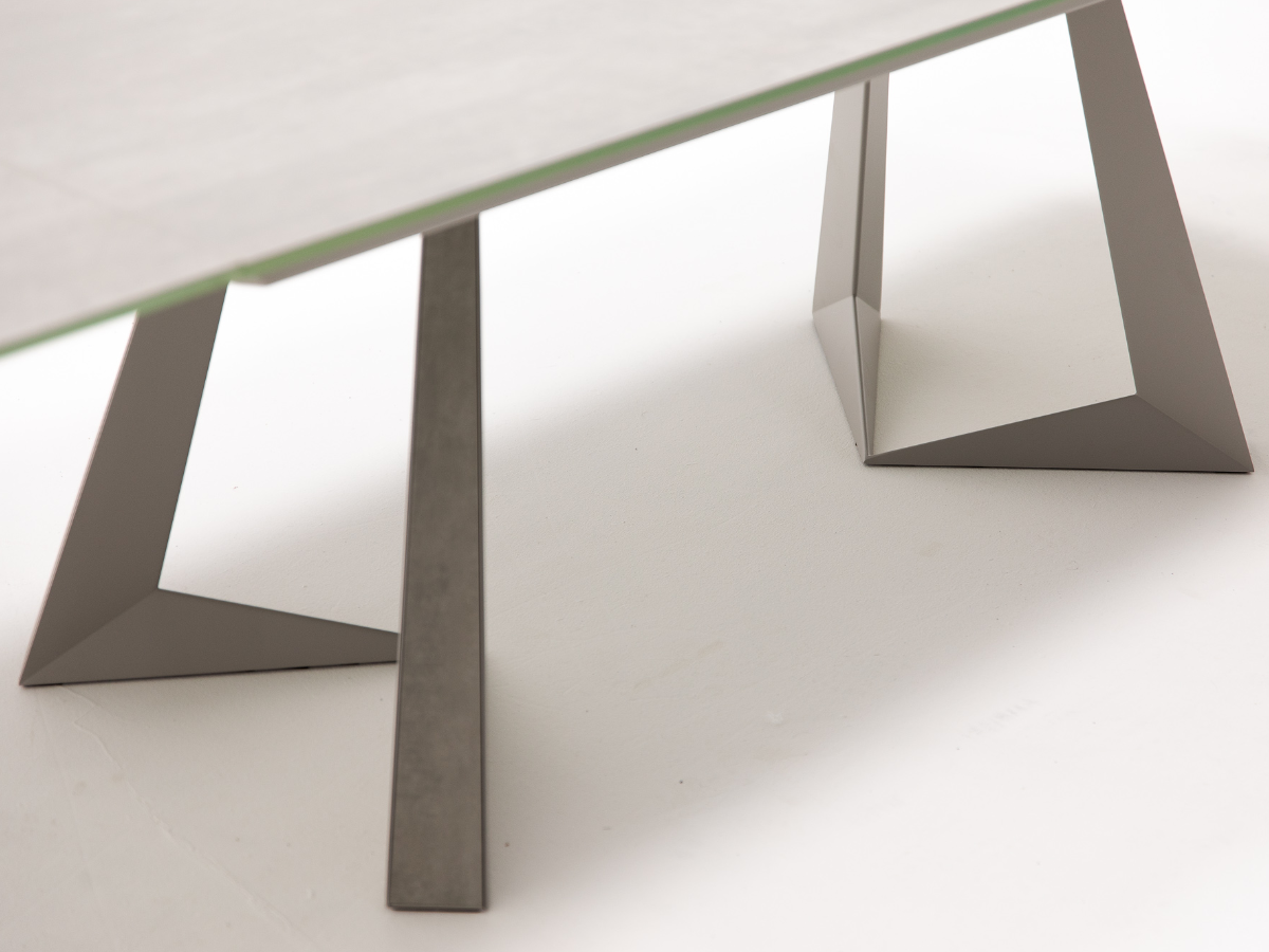 Infinity Dining Table in Porcelain