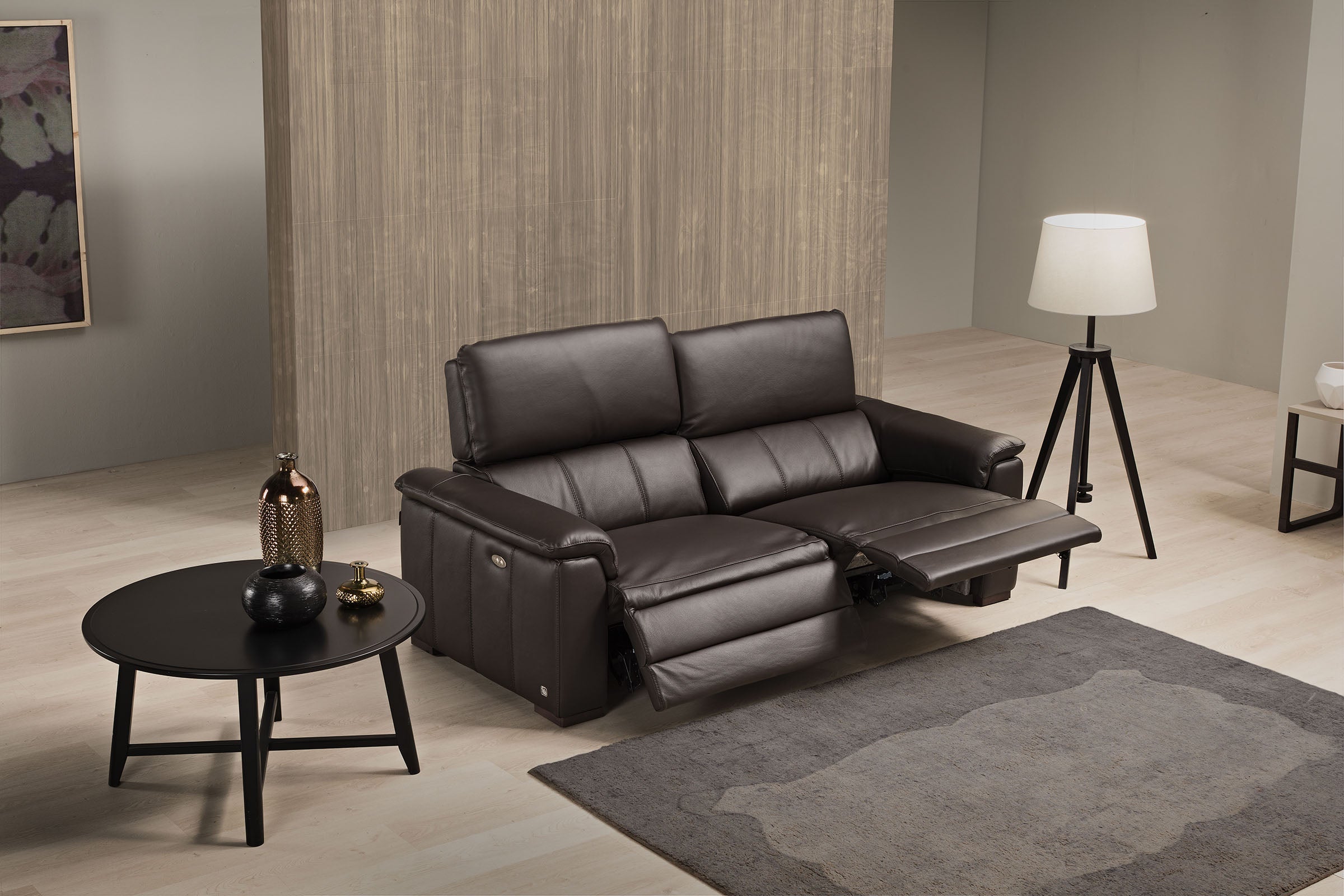 Three seater sofas
