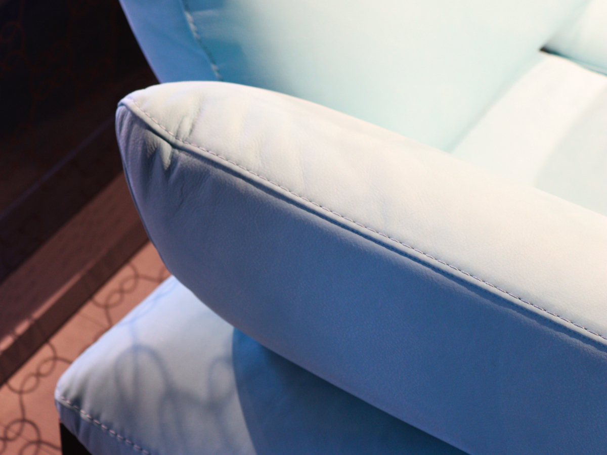 Ex display italian clearance leather sofa