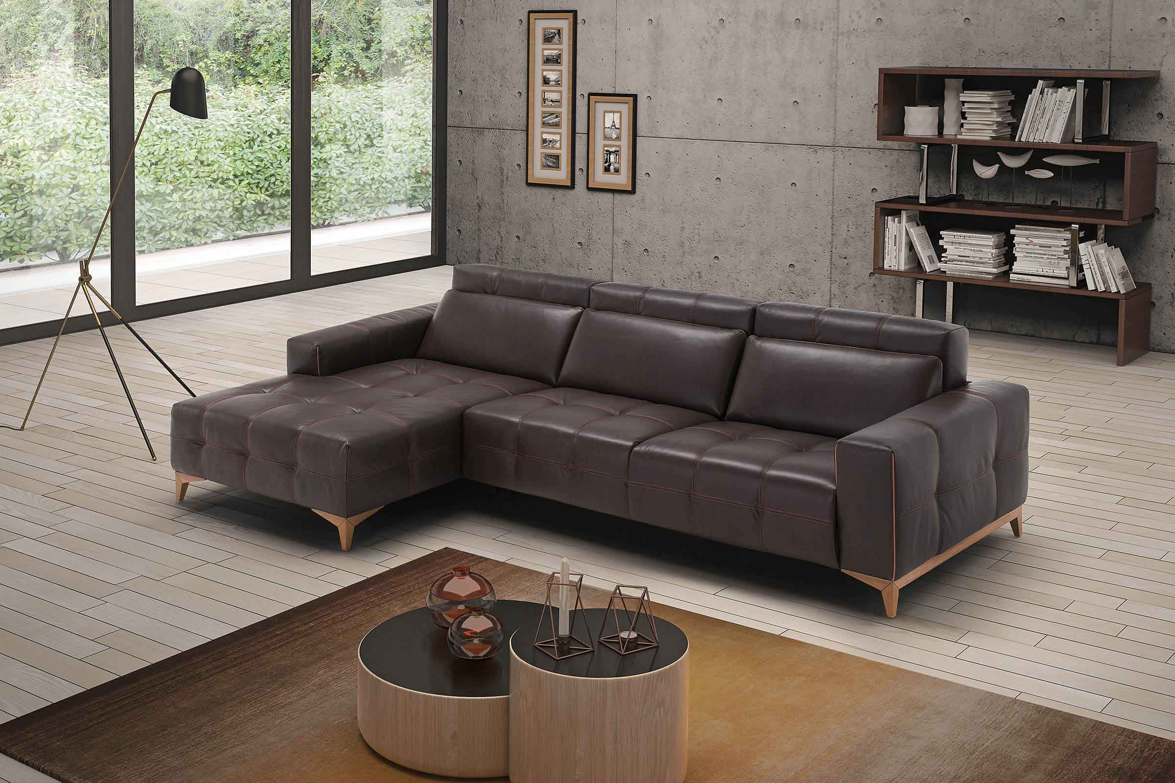 Tiffany sofa with chaise