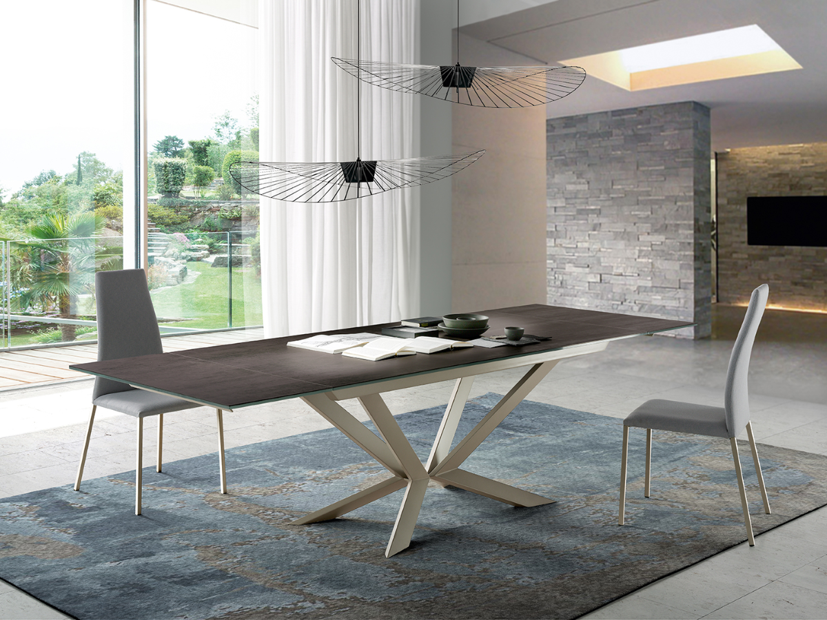 Motion Dining Table in Porcelain